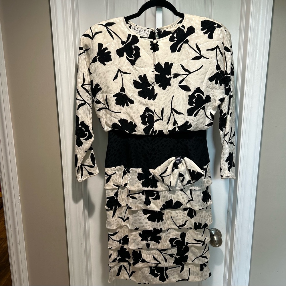 Vintage A.J. Bari 1980s Black & White Petites Cocktail Dress | Size S/P